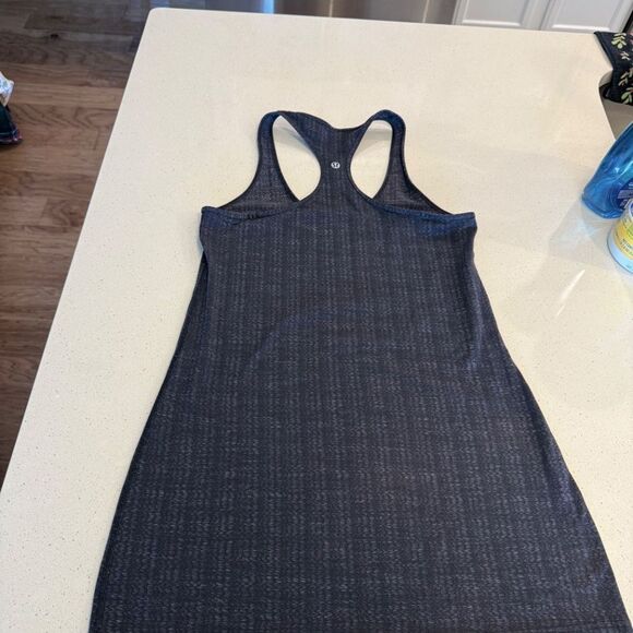 Lululemon Cool racer Back size 10 - Picture 6 of 7